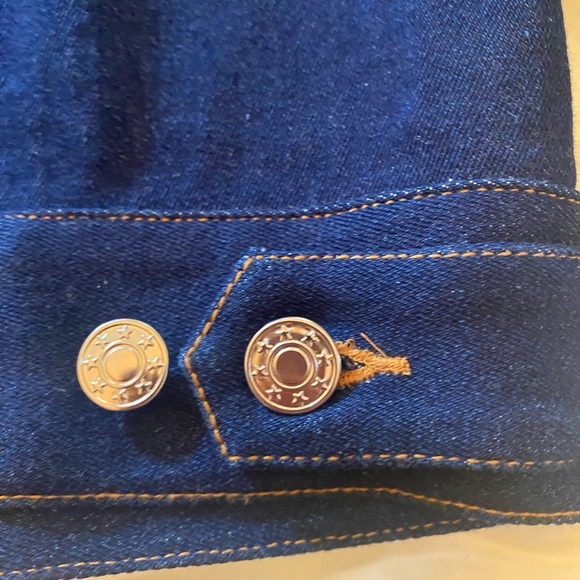 Diane GilmuColorful Embellished Denim Jacket NYC themed L - Picture 10 of 13